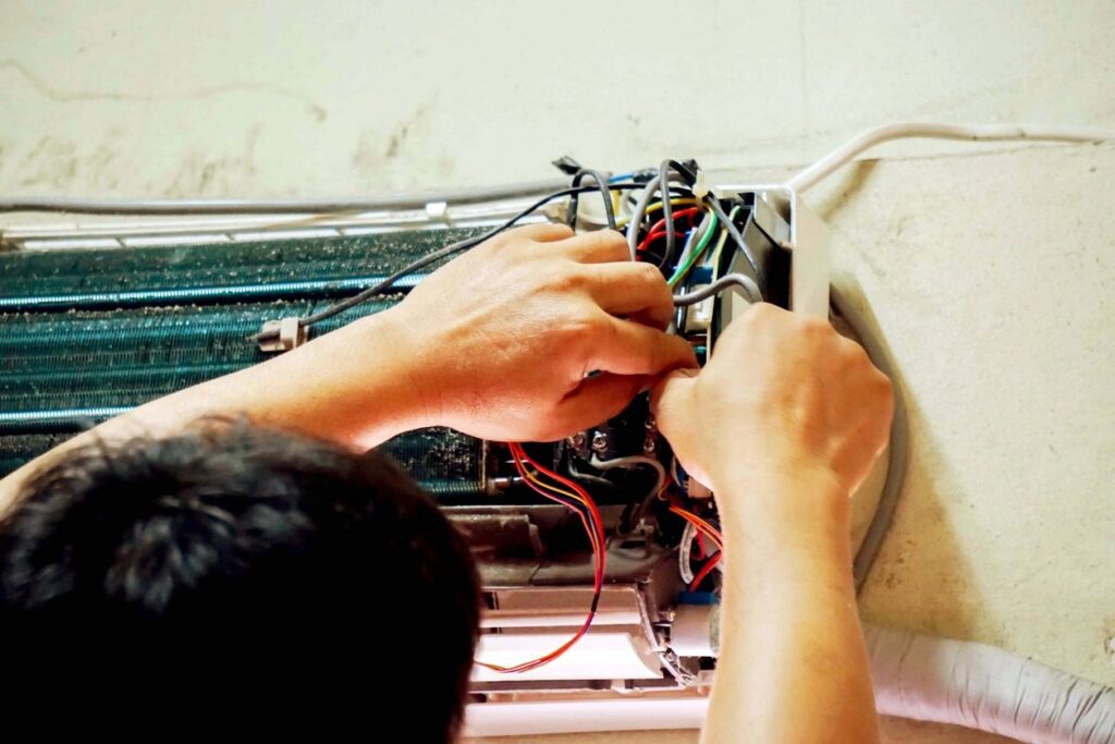 Air conditioning unit installation and repair